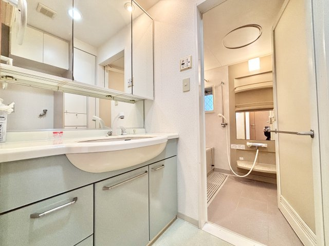 【独立洗面台】の画像