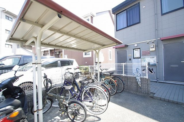 レオパレス２０００のその他