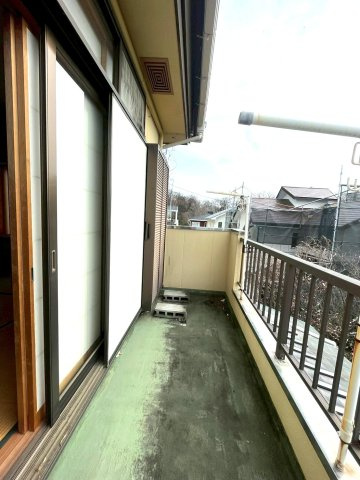 二宮町二宮・中古戸建のバルコニー