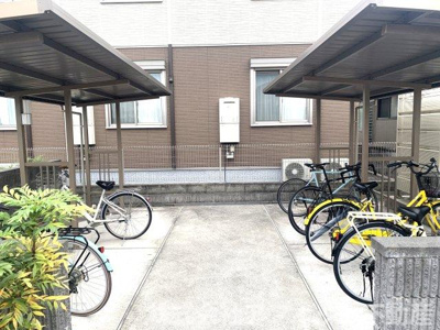 【その他共用部分】 | D-room平成大学 | 屋根付き駐輪場