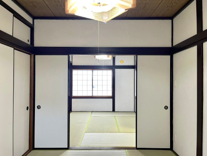 高島市安曇川町青柳中古戸建のキッチン