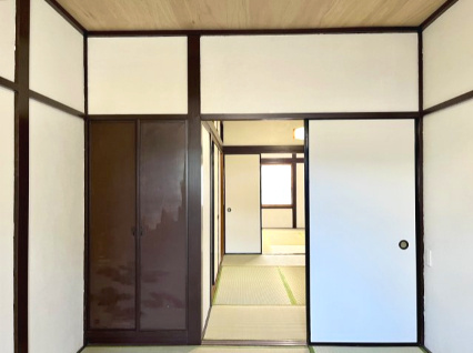 高島市安曇川町青柳中古戸建のキッチン