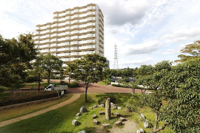 須磨パークヒルズC棟の周辺