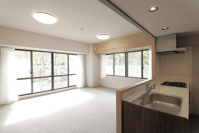 須磨パークヒルズC棟の居間・リビング|おしゃれなリビングです