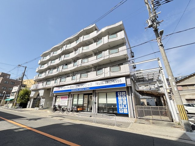 グランドハイツ濱の外観