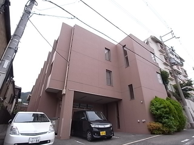 神戸市灘区篠原本町３丁目の賃貸マンションの外観
