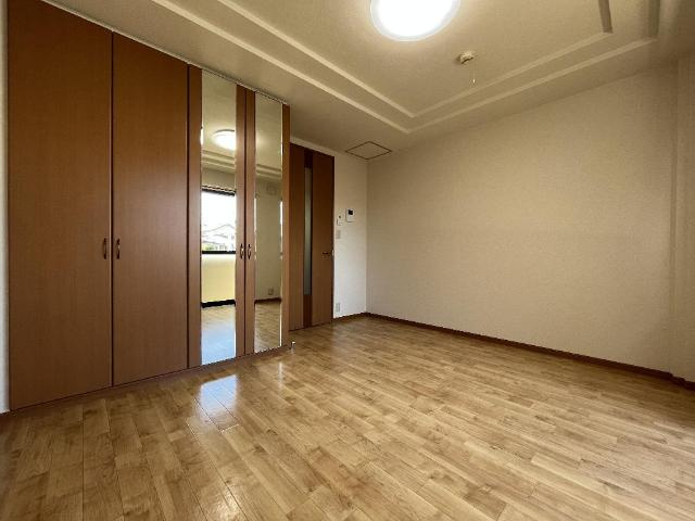 エクセルハイツ岡田の内装|洋室