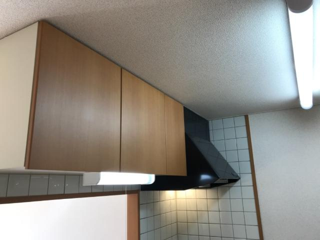 グリーンハイム松橋Ⅱのキッチン|キッチン吊戸棚（イメージ）