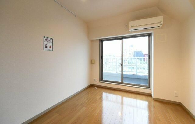 ＦＯＲＴＩＳの寝室