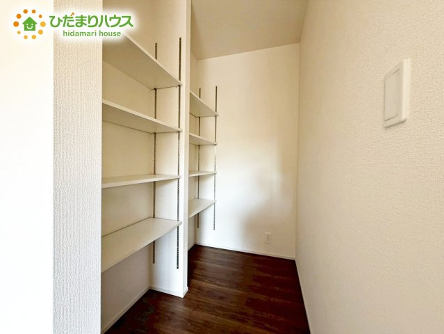 【収納】 | 水戸元吉田町10期　新築戸建　2号棟 | 備え付け収納で、スッキリお片付け！