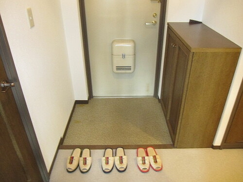 ライオンズマンション和泉上町の玄関|玄関　※前回募集時／２０１６年７月の写真