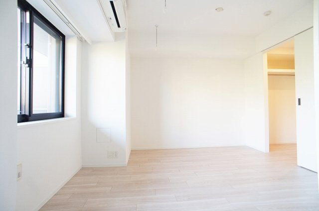 プライムメゾン江古田の杜ウェストの洋室|洋室6.2帖