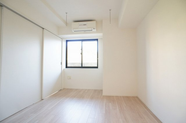 プライムメゾン江古田の杜ウェストの洋室|洋室6.2帖