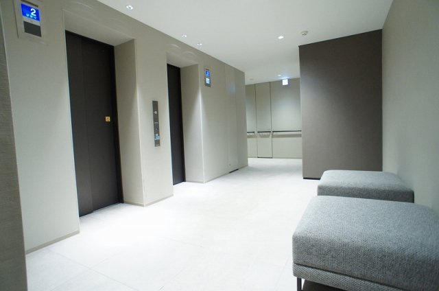 プライムメゾン江古田の杜ウェストのその他共用部分|ウェスト棟2階エレベーター前