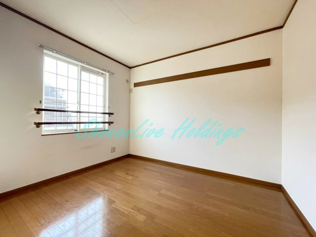 横浜市泉区中田東２丁目のテラスの寝室