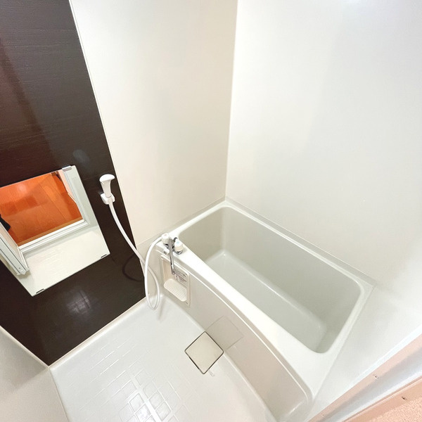 レジデンス綱島上町の浴室|便利な浴室乾燥機付きのお風呂♪