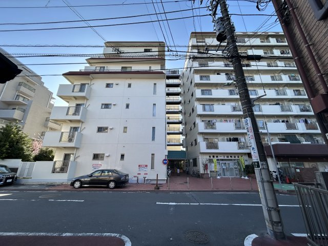 蒲田フラワーマンションＢ棟の外観|落ち着いた雰囲気の外観です