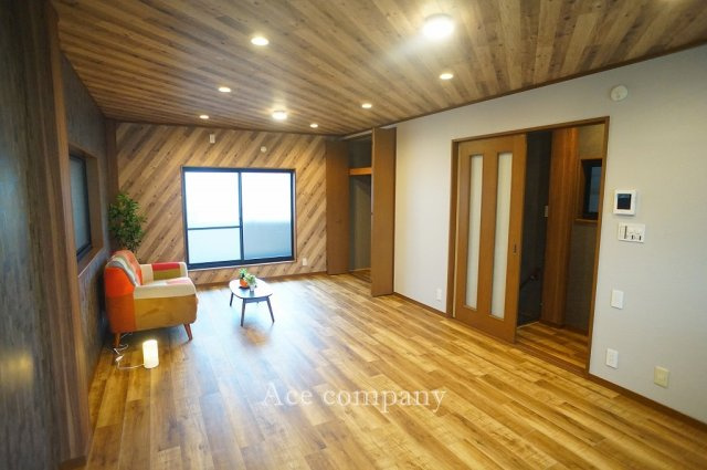 【居間・リビング】 | 東大阪市稲葉1丁目 | 【LDK：15.5帖】