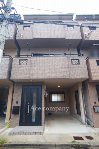 【外観】 | 東大阪市稲葉1丁目 | 【鉄骨造☆平成12年築☆4LDK＋車庫】ローン返済目安：月々約53843円（頭金0円、変動金利0.875％、返済期間40年、ボーナス払い無しで試算しています）