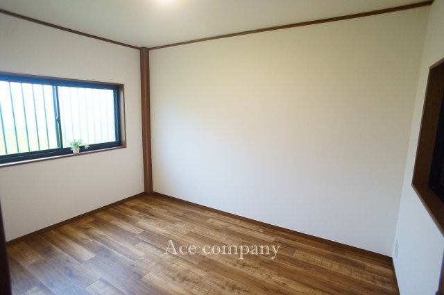 【内装】 | 東大阪市稲葉1丁目 | 【1階：洋室6帖】