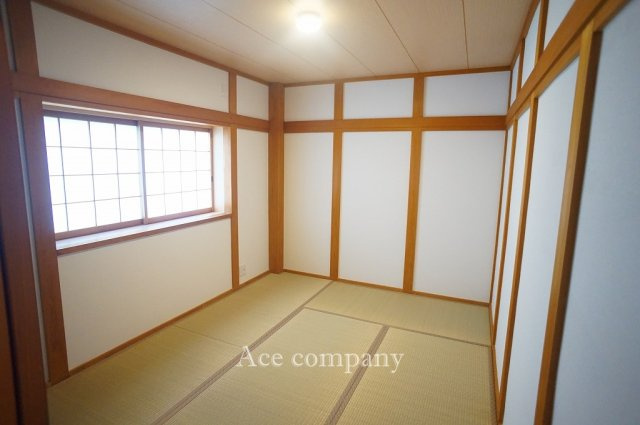 【寝室】 | 東大阪市稲葉1丁目 | 【3階：和室6帖】