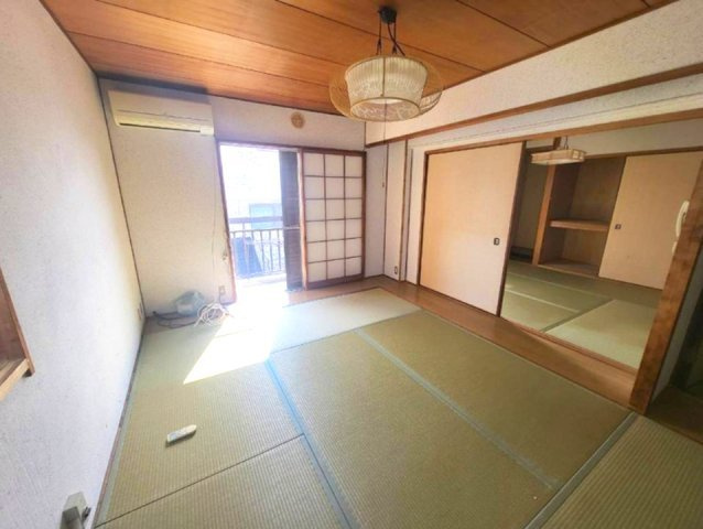 東灘区御影山手6丁目の和室|隣接しており、続き間としてお使いいただくことも
