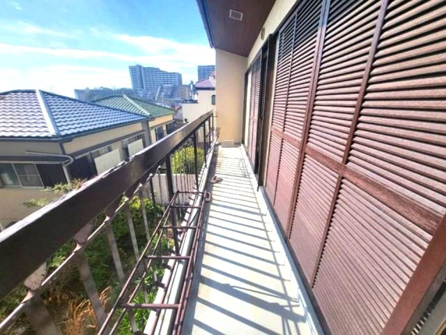 東灘区御影山手6丁目のバルコニー|バルコニーからたっぷりの光を享受
