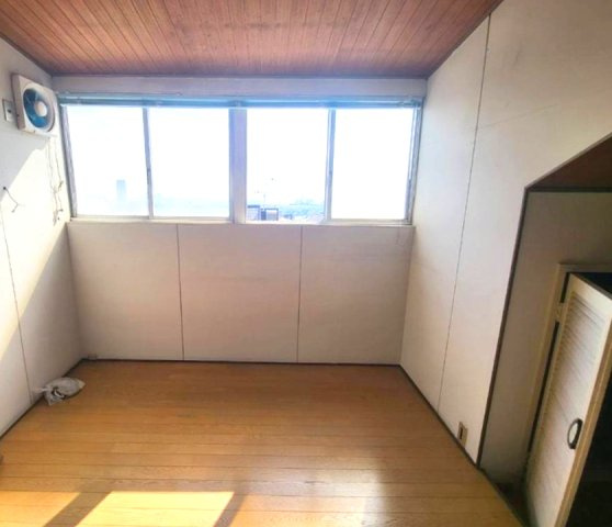 東灘区御影山手6丁目の収納|屋根裏収納
