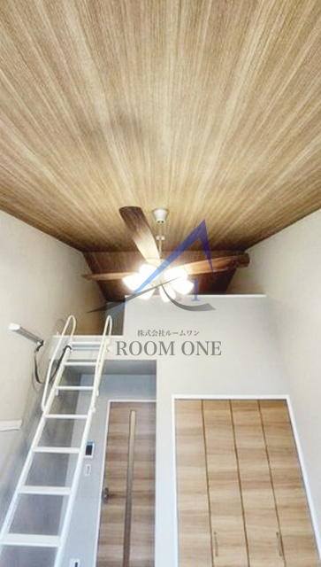 パインヒルズ曳舟