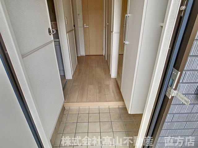 レジデンス木屋瀬Ａの玄関