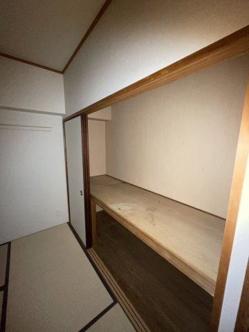 カルム湊川の収納