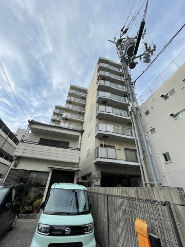 カルム湊川の外観