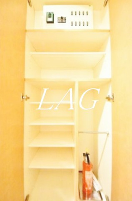 【設備】 | カスタリア東日本橋Ⅲ | シューズボックスです。