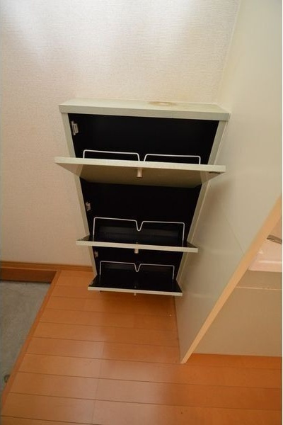 stage枇杷島の玄関