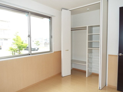 【寝室】 | クリスタルガーデンⅤ | 洋室6帖