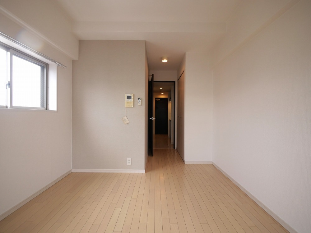 Fortuney北堀江の居間・リビング