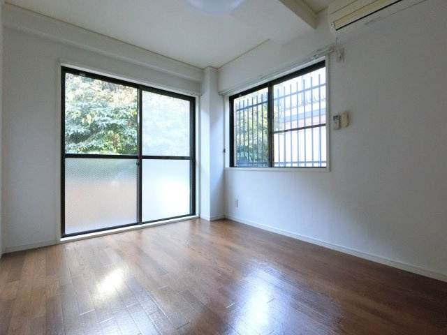 ロッジ・デ・モンタン津田沼 の寝室