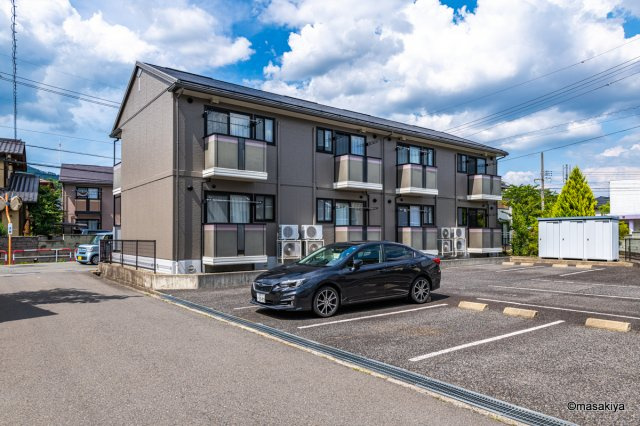 クレアールの外観