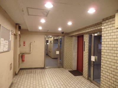 【エントランス】 | メゾンドール代々木