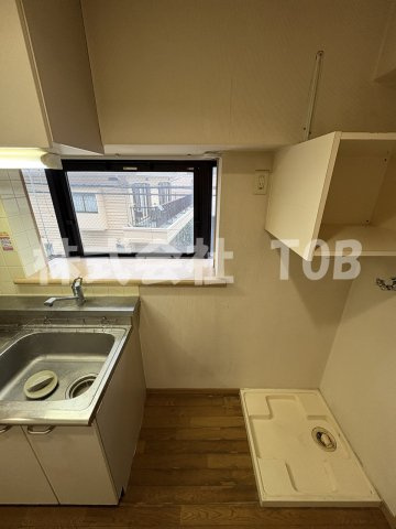 【その他】 | ラブラドール高井戸 | 冷蔵庫置き場※クリーニング完了前※