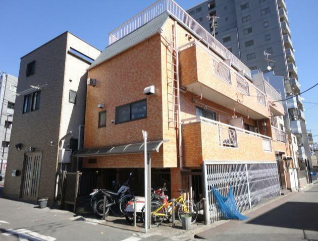 コーポオリトミの外観