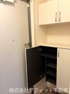 【玄関】 | オッツ多治米 | シューズボックス