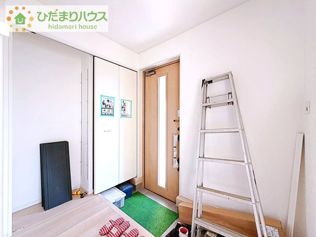 【玄関】 | つくば市台町第3　新築戸建　1号棟 | 使い勝手の良い大きなシューズボックス☆乱雑になりがちな玄関をスッキリ見せてくれます！