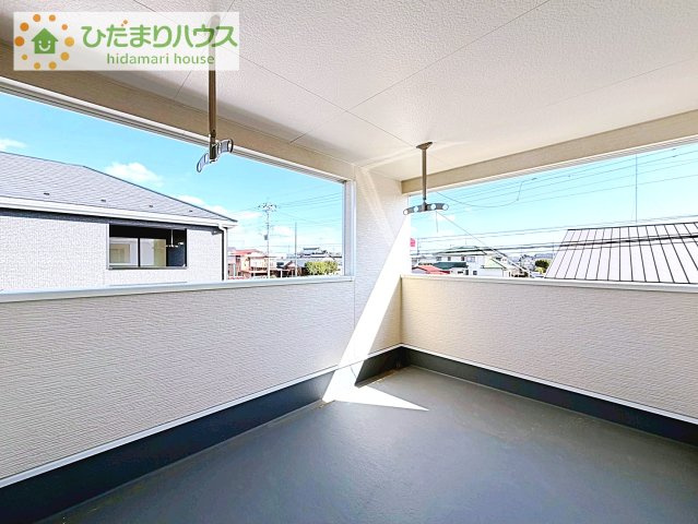 【バルコニー】 | つくば市台町第3　新築戸建　1号棟 | 広々としたバルコニー。お洗濯物もぜーんぶ干せちゃいます！！