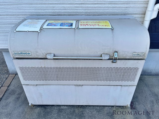 ハーモニーテラス白子町のエントランス