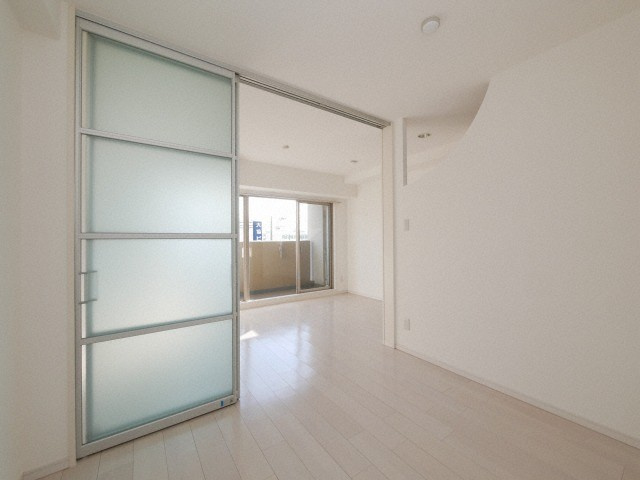 ゼニスレジデンス難波南の居間・リビング