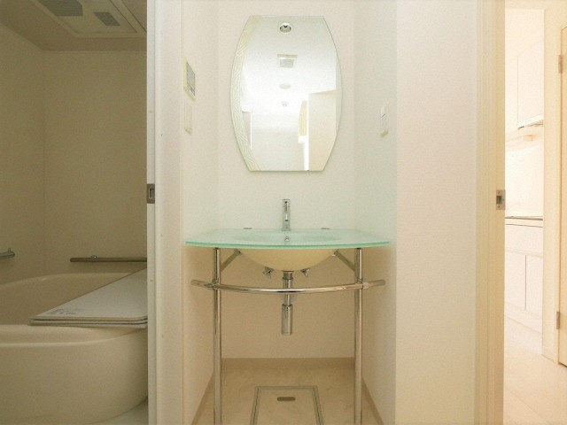 ゼニスレジデンス難波南のキッチン