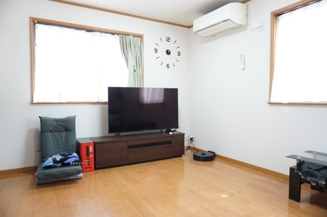 中古戸建　大東市北条３丁目（平成17年築）の居間・リビング
