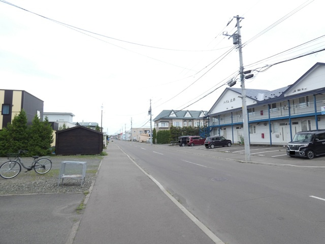 ハイセレスの周辺