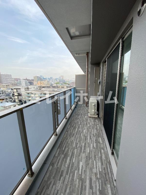 メゾンドアーク南大井のバルコニー